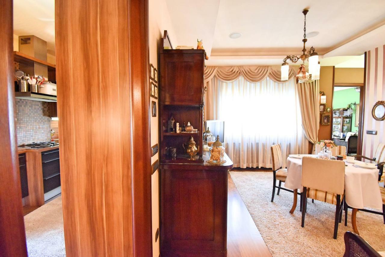 Apartment President Zagreb Buitenkant foto